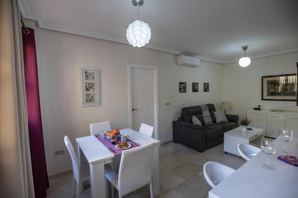 Apartamento Calle Sierpes Séville Extérieur photo